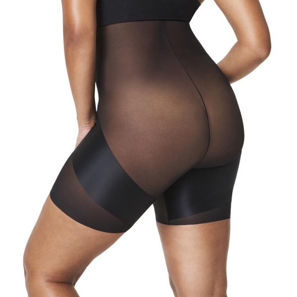 Spanx_Midthigh_x_booty_lifting_short_10493R_6
