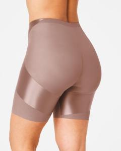 Spanx_Midthigh_x_booty_lifting_short_10493R_2